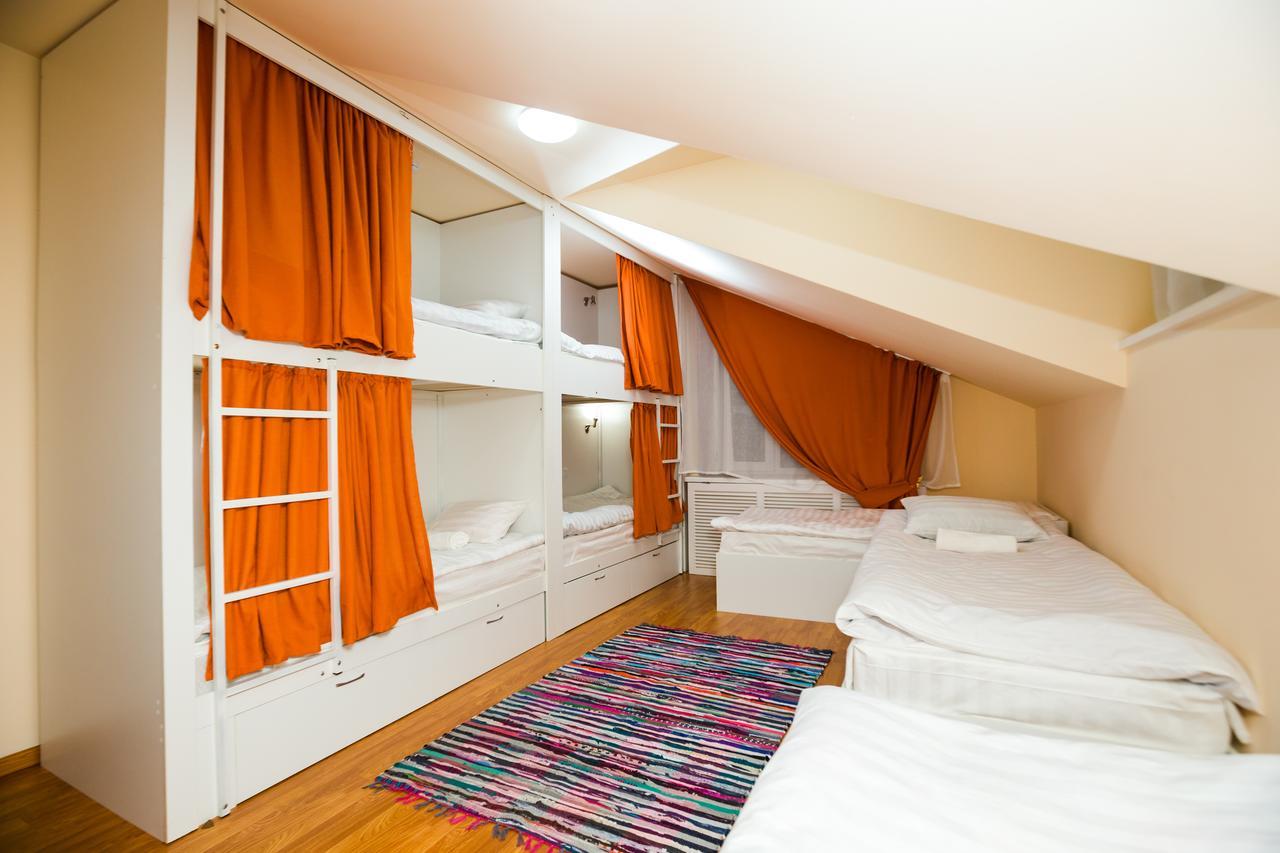Interhouse Almaty Hostel Kültér fotó