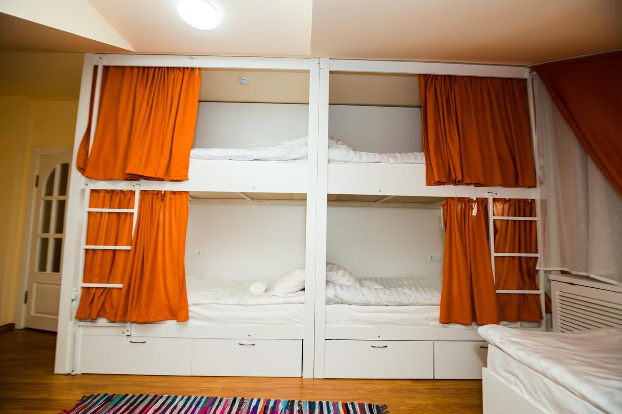 Interhouse Almaty Hostel Kültér fotó