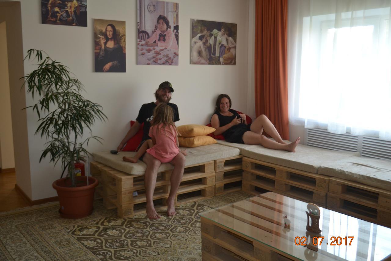 Interhouse Almaty Hostel Kültér fotó